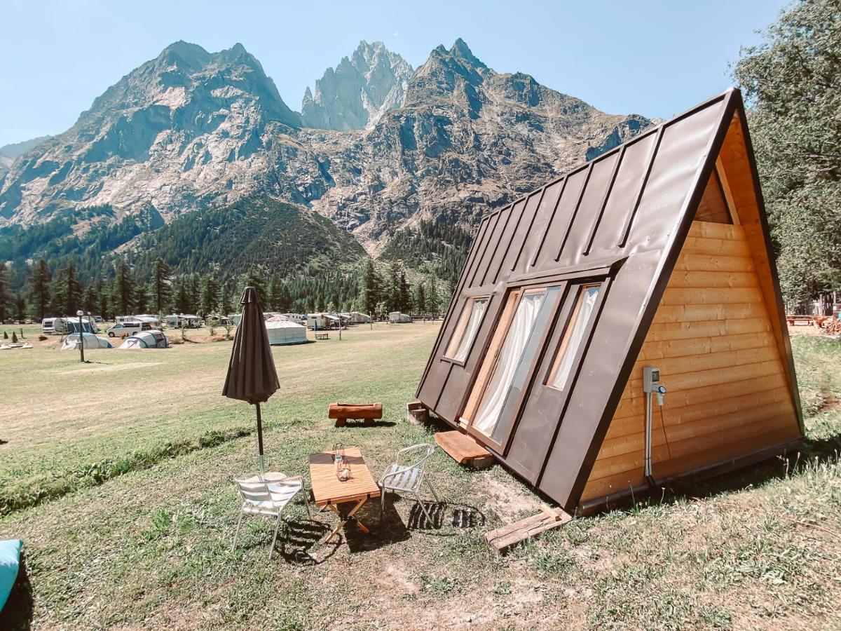Hobo Camping กูร์มาเยอร์ ภายนอก รูปภาพ