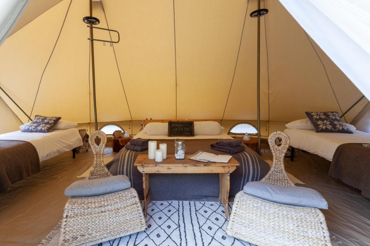 Hobo Camping กูร์มาเยอร์ ภายนอก รูปภาพ