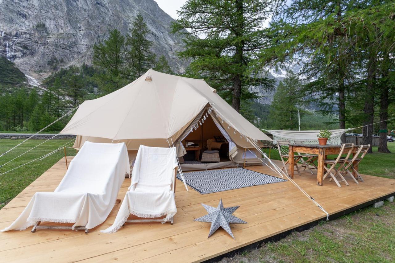 Hobo Camping กูร์มาเยอร์ ภายนอก รูปภาพ